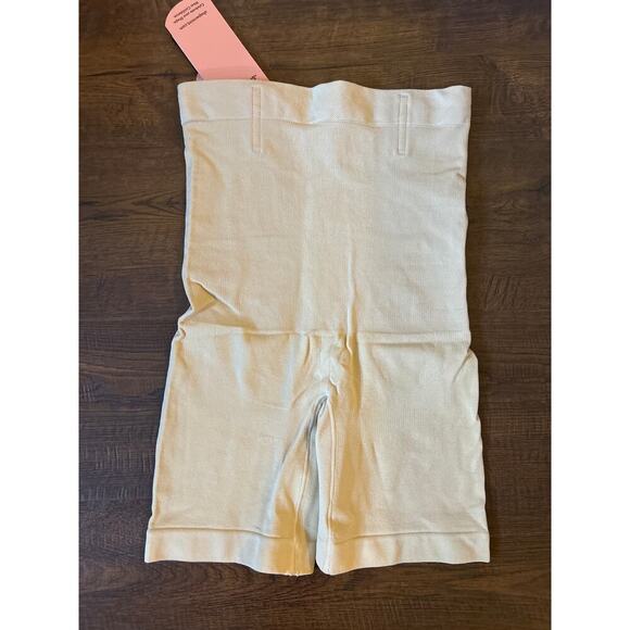 Shapermint Essentials High-Waisted Shaper Shorts XS/S - Picture 3 of 5